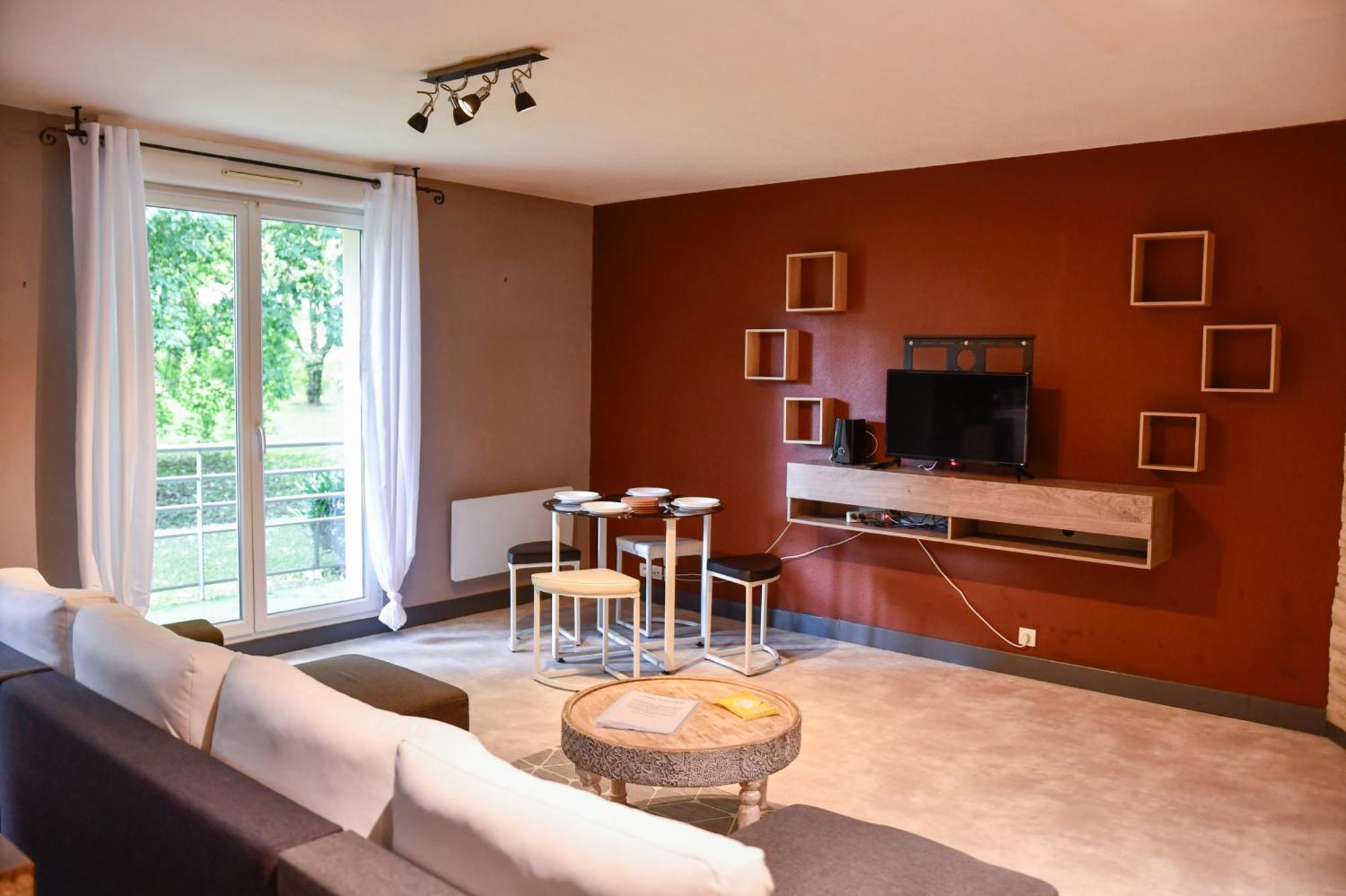 Calme Et Terrasse Privee Pres De Vichy Apartment Bellerive-sur-Allier Exterior photo